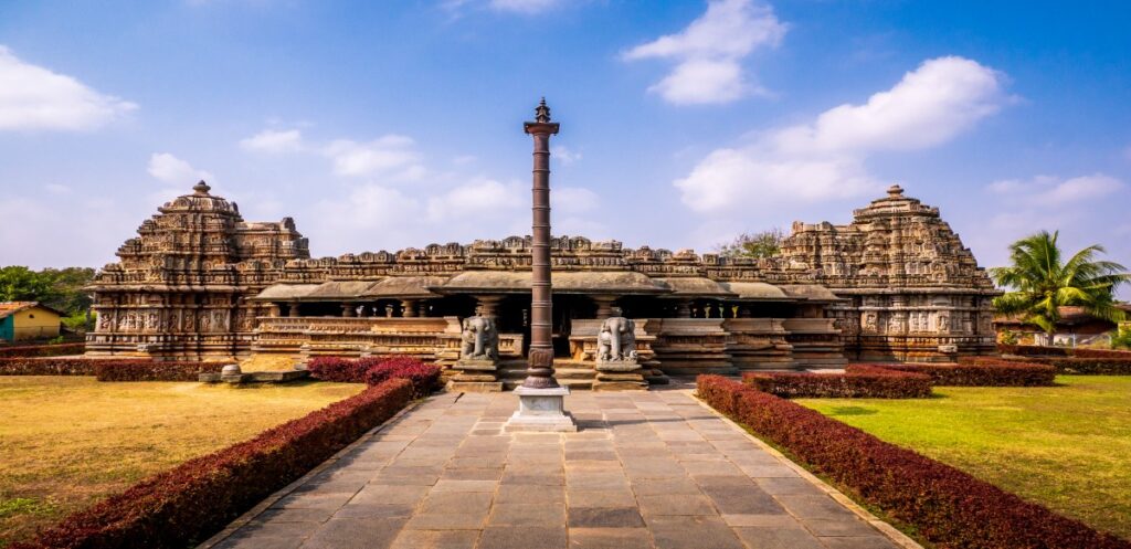 Belavadi Shri Veeranarayana Swami Temple