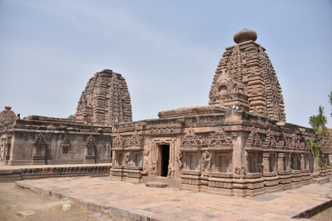 Alampur Jogulamba Temple Gadwal - History, Timings, Ticket Price