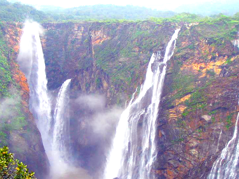 Thalaiyar Falls