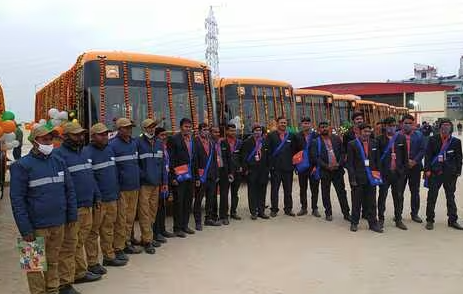 UPSRTC to Introduce 250 E-Buses for Uttar Pradesh's Religious Destinations
