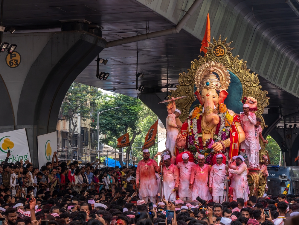 Lalbaugcha Raja 2024 Visarjan - Shela Annabella