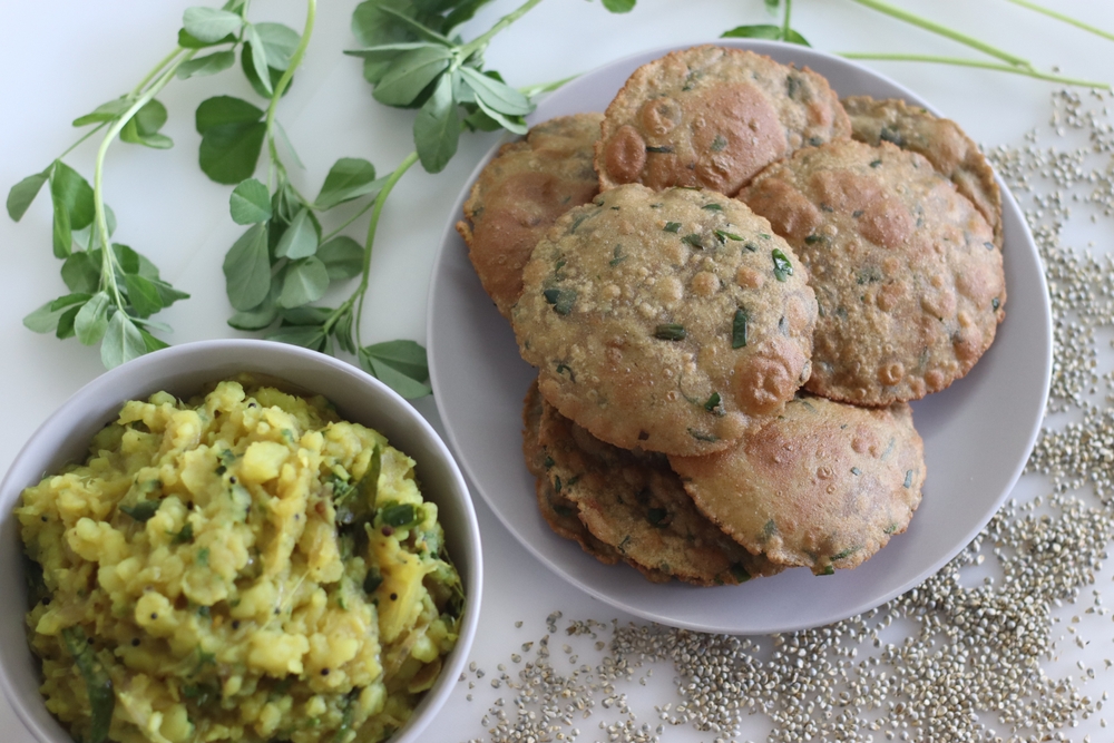 Methi Bajra Poori