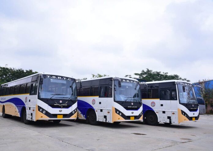 TSRTC Introduces Airport Buses for People Travelling to Gulf Countries