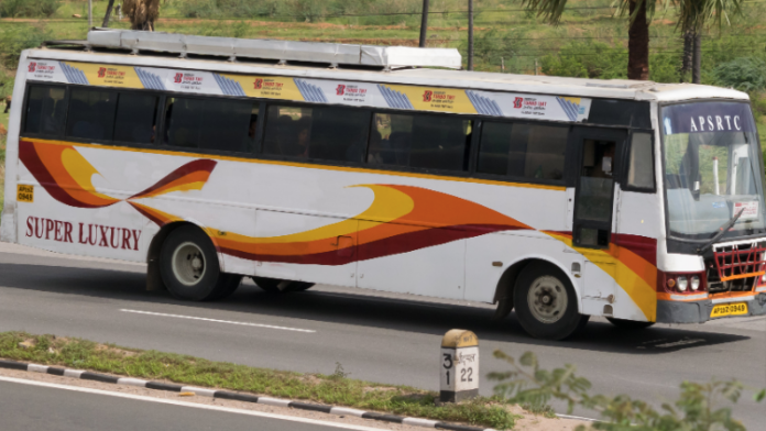 APSRTC Starting Special Bus Services During Dasara Festive Season